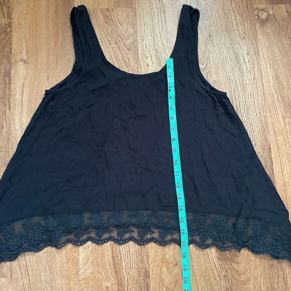 American Eagle black tank - Picture 5 of 9